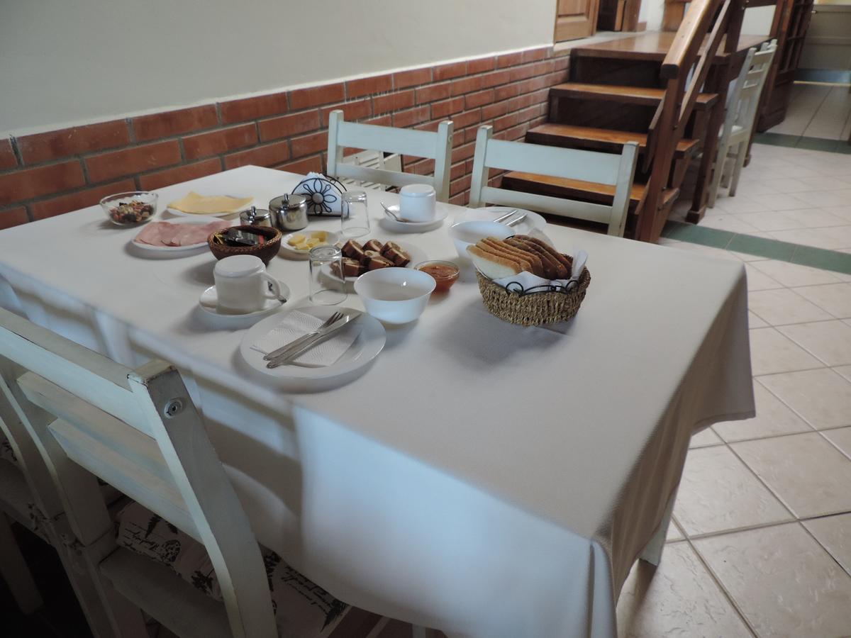 Hostal Oro Fueguino Punta Arenas Dış mekan fotoğraf