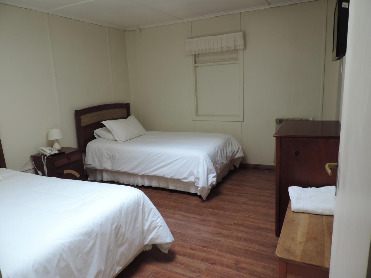 Hostal Oro Fueguino Punta Arenas Dış mekan fotoğraf