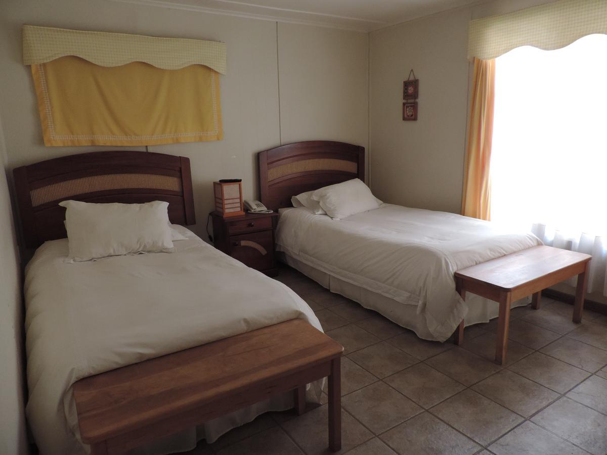 Hostal Oro Fueguino Punta Arenas Dış mekan fotoğraf