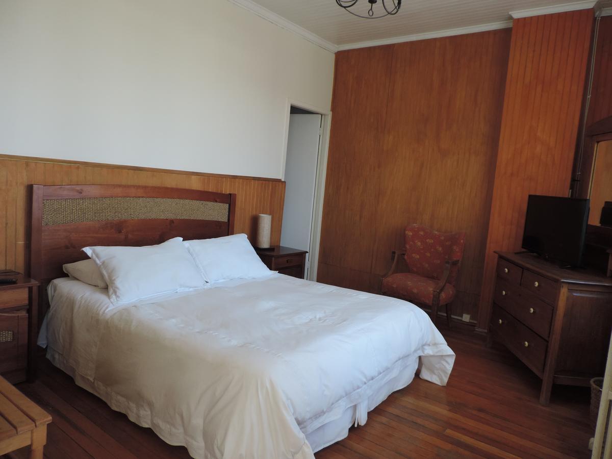Hostal Oro Fueguino Punta Arenas Dış mekan fotoğraf