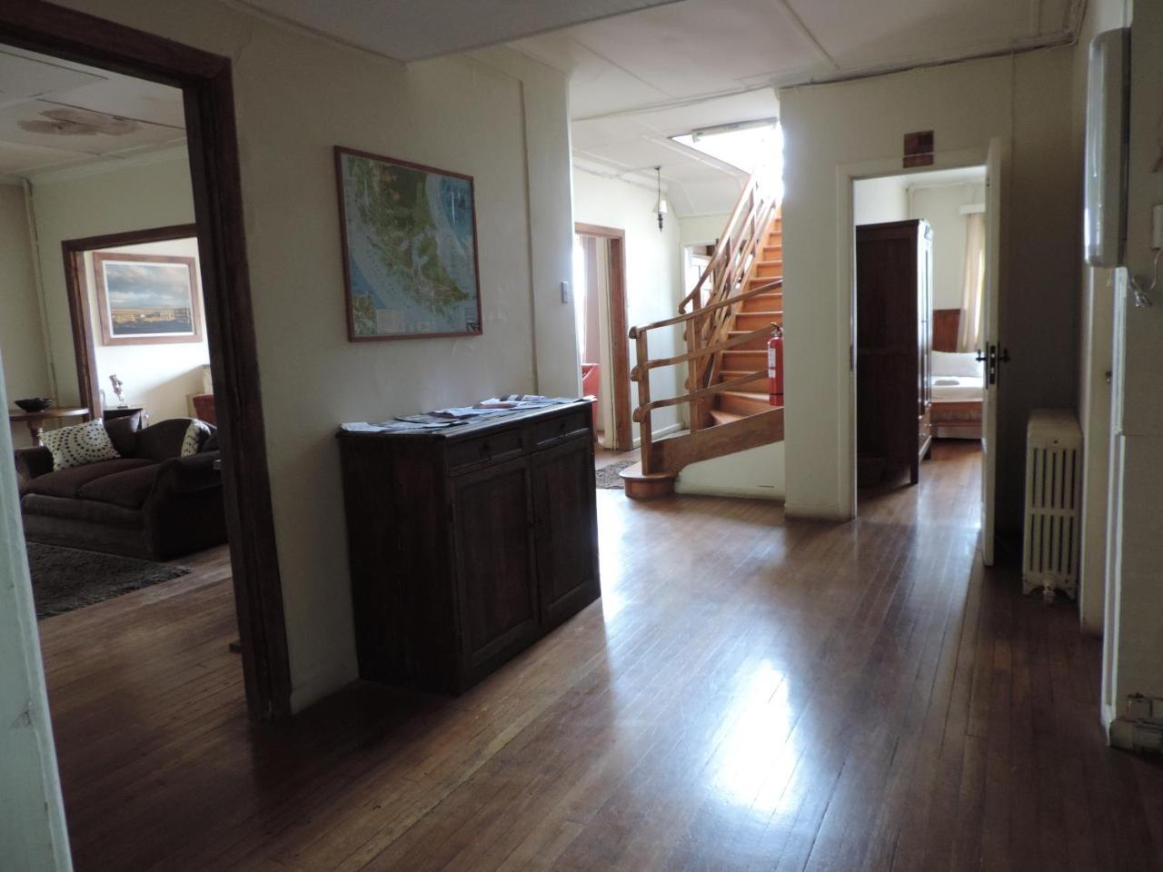 Hostal Oro Fueguino Punta Arenas Dış mekan fotoğraf
